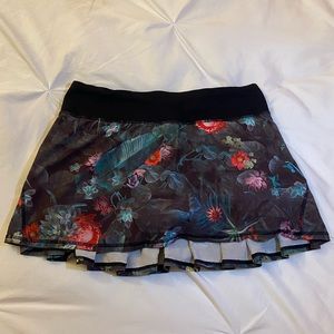 LULULEMON skirt
